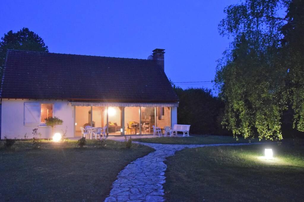 Domaine Des Montots Villa Tanlay Exterior foto